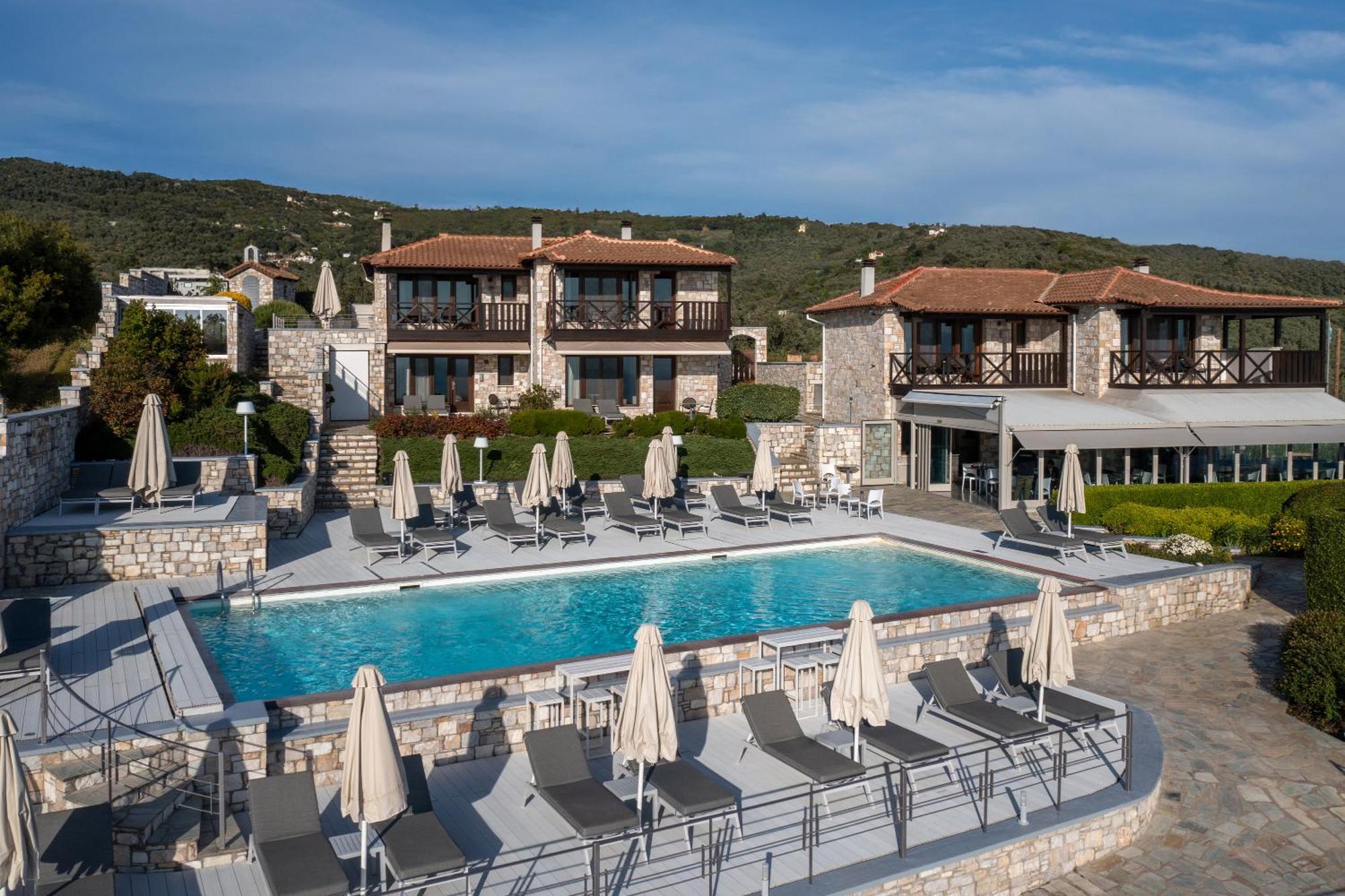 Karavia Lux Inn Afissos Exterior photo